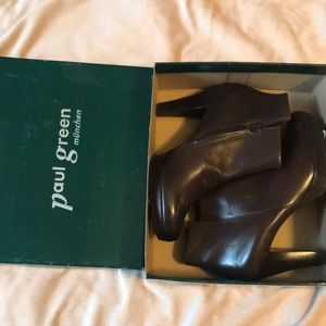 NWT Paul Green Ankle Boots